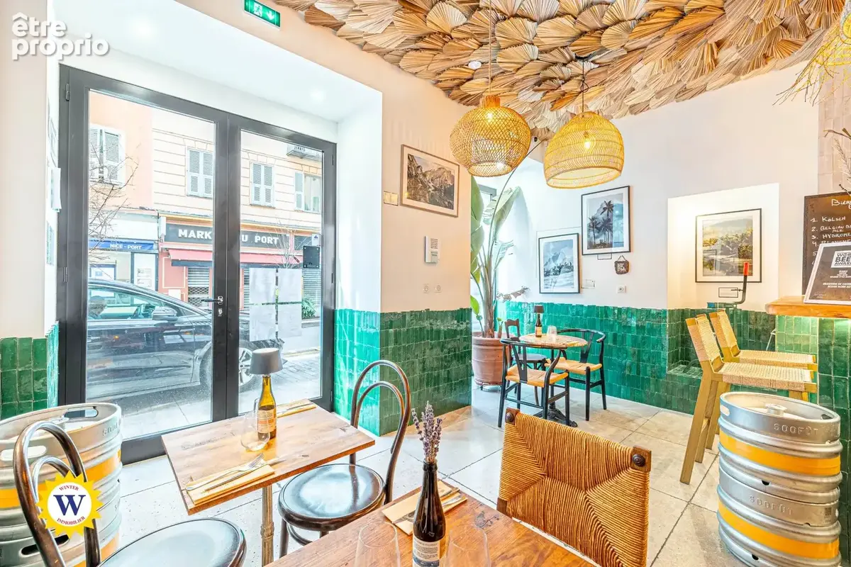 FONDS DE COMMERCE A VENDRE – Bar & restauration au Port de Nice - photo 3
