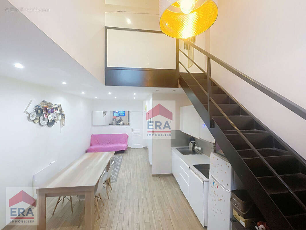 Appartement à MARSEILLE-2E