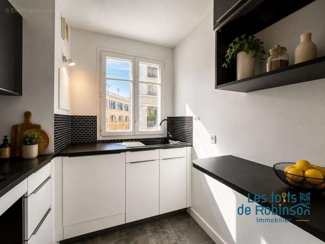 Appartement à LE PLESSIS-ROBINSON