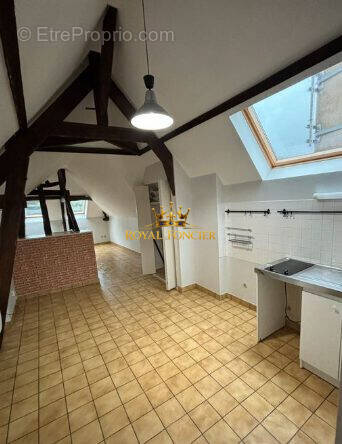 Pièce de vie  - Appartement à CHATELLERAULT