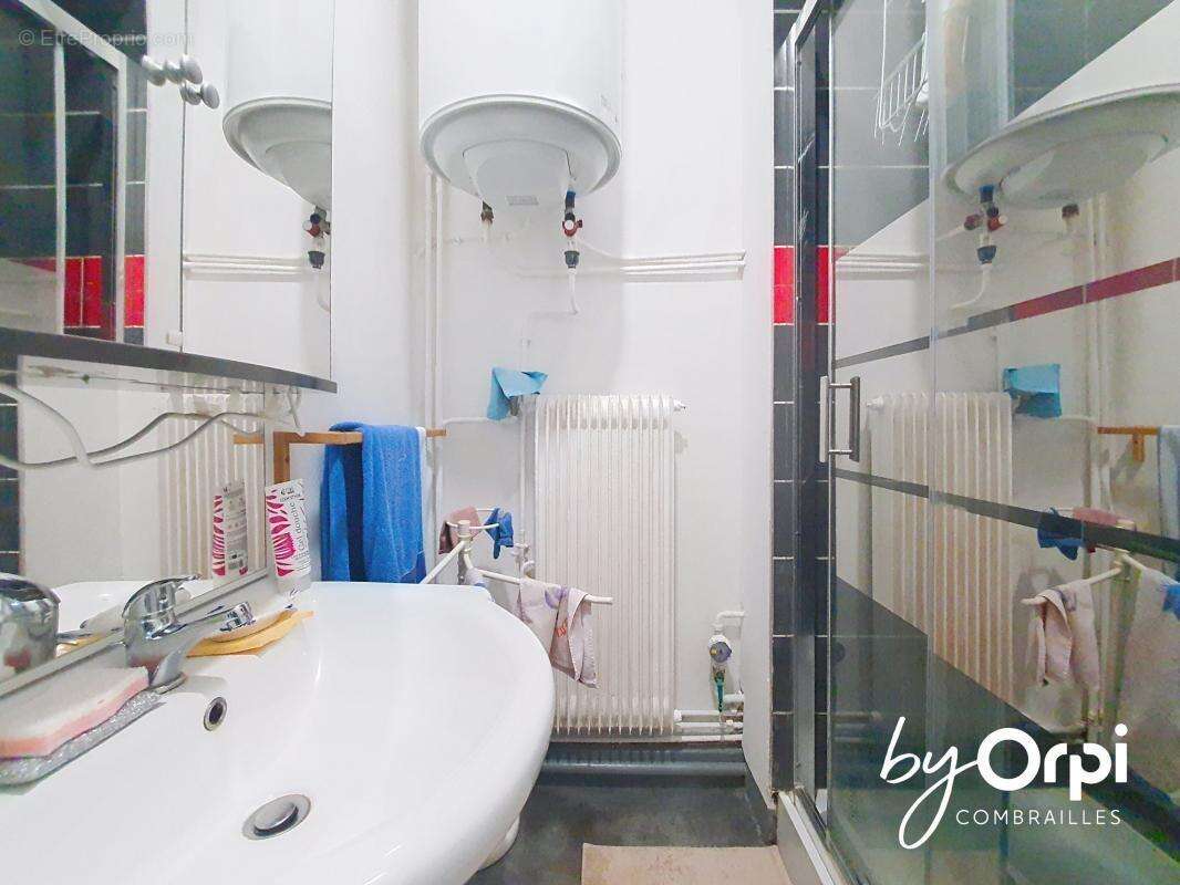 Appartement à PONTAUMUR