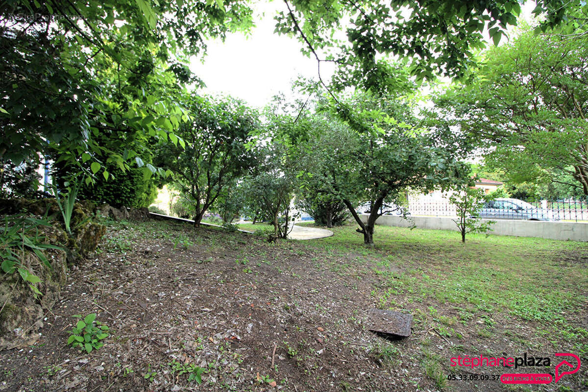 Maison à VILLENAVE-D&#039;ORNON