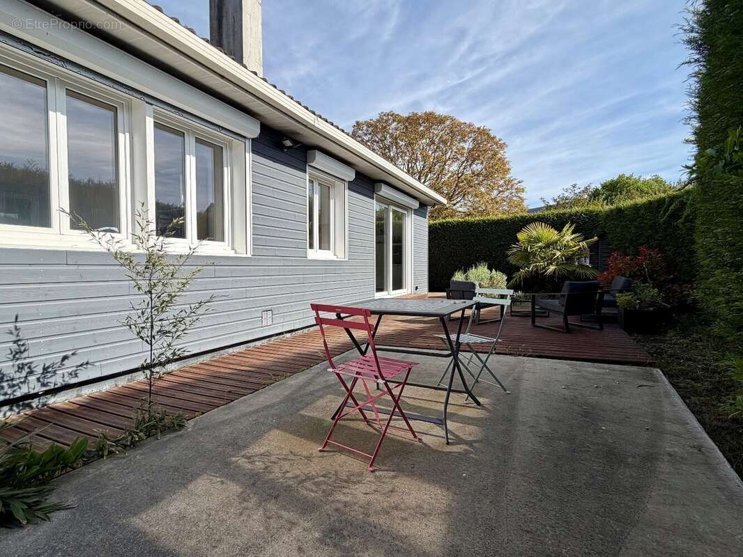 Maison à SAINT-AUBIN-D'ARQUENAY