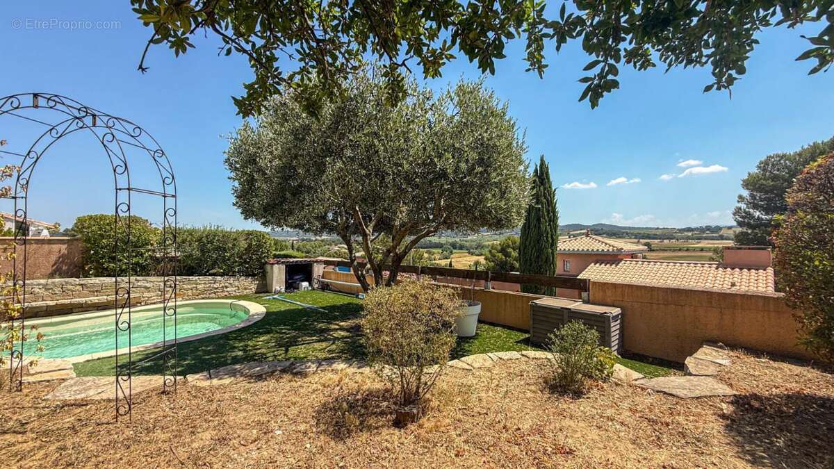 Villa d'architecte - Vue panoramique sur les Pyrénées - Carcassonne, quartier de l'Orée d'Auriac - photo 4