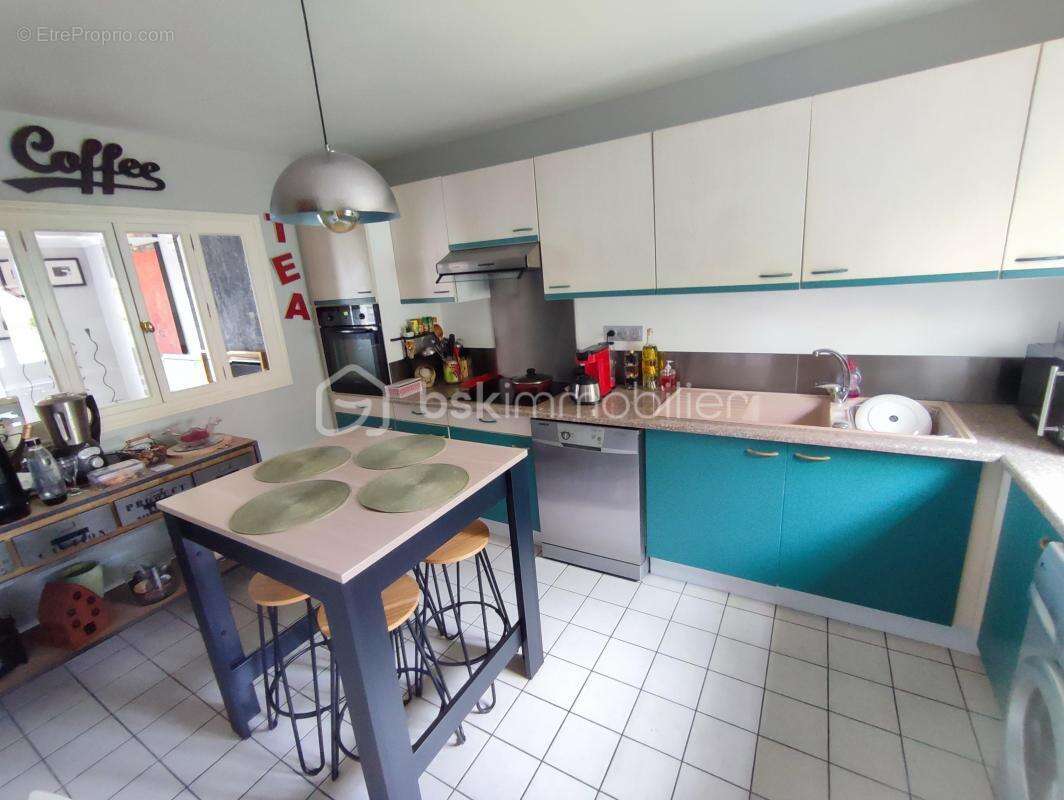 Maison à SAVIGNY-SUR-ORGE