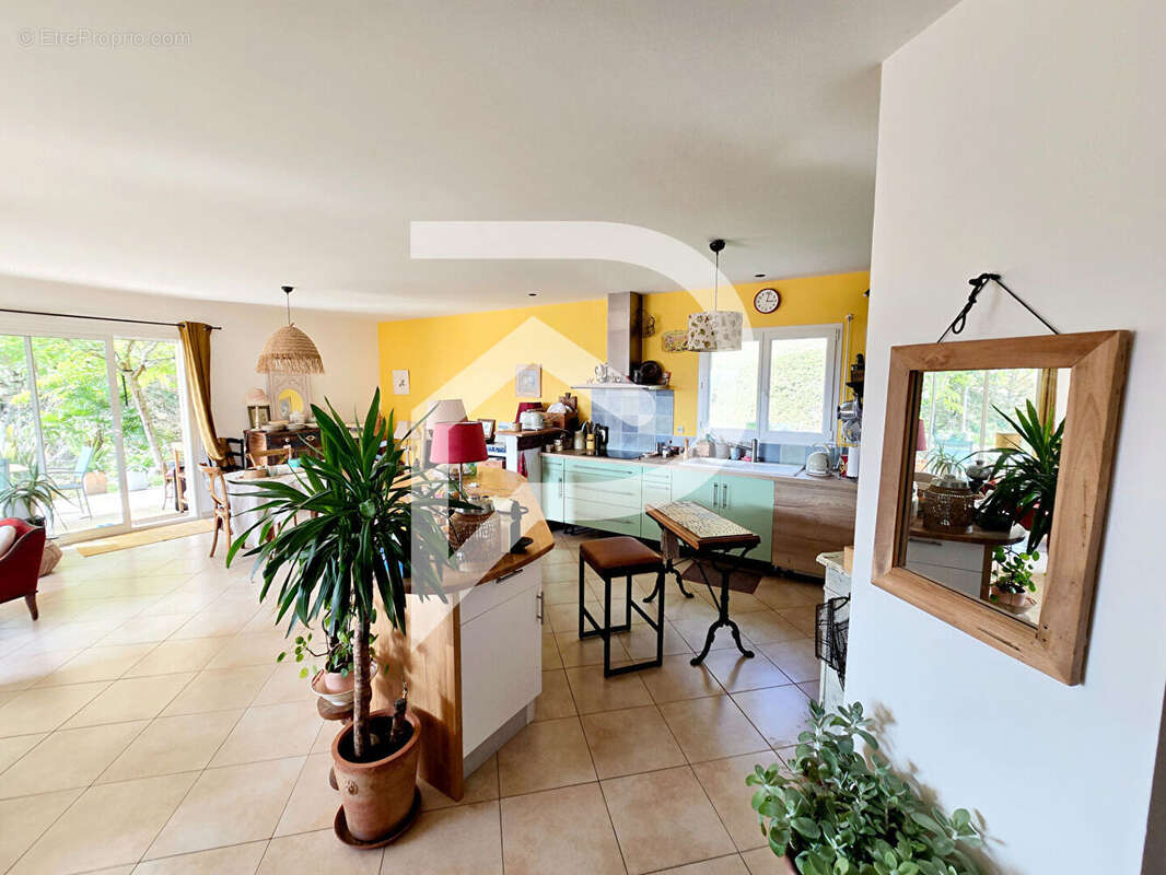 Maison à CASTEIDE-CANDAU