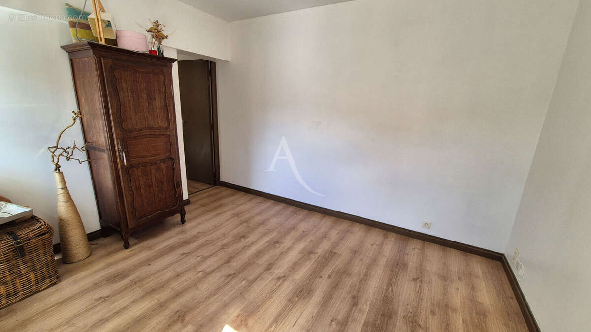 Appartement Duplex Rochefort 3 pièce(s) 57.59 m2 - photo 11