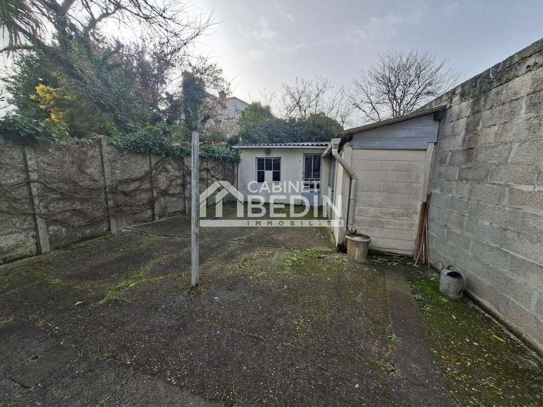 Maison à VILLENAVE-D'ORNON