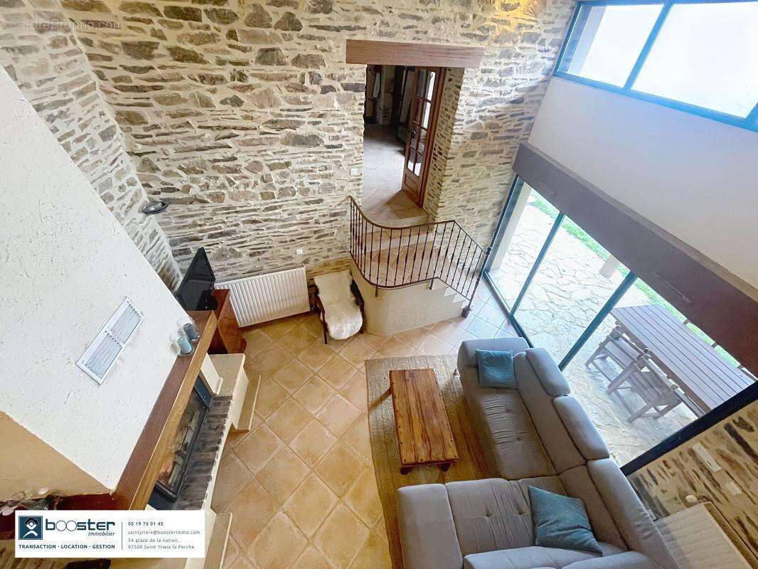 Maison à JUMILHAC-LE-GRAND