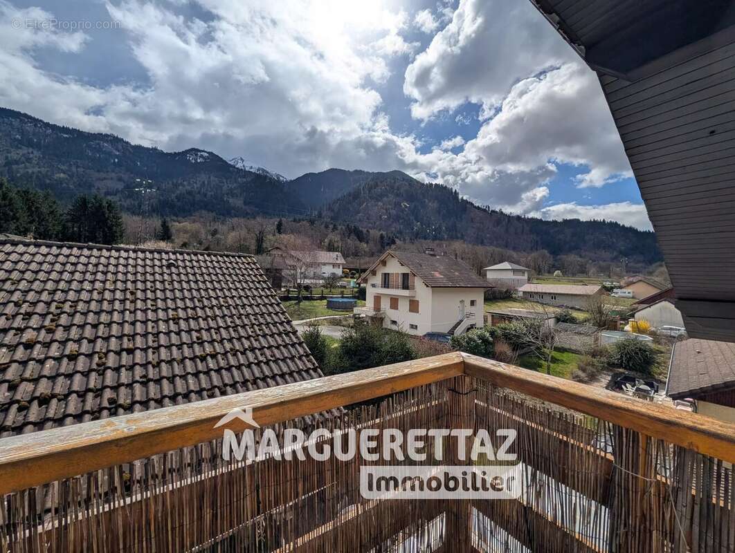 Appartement à SAINT-JEOIRE