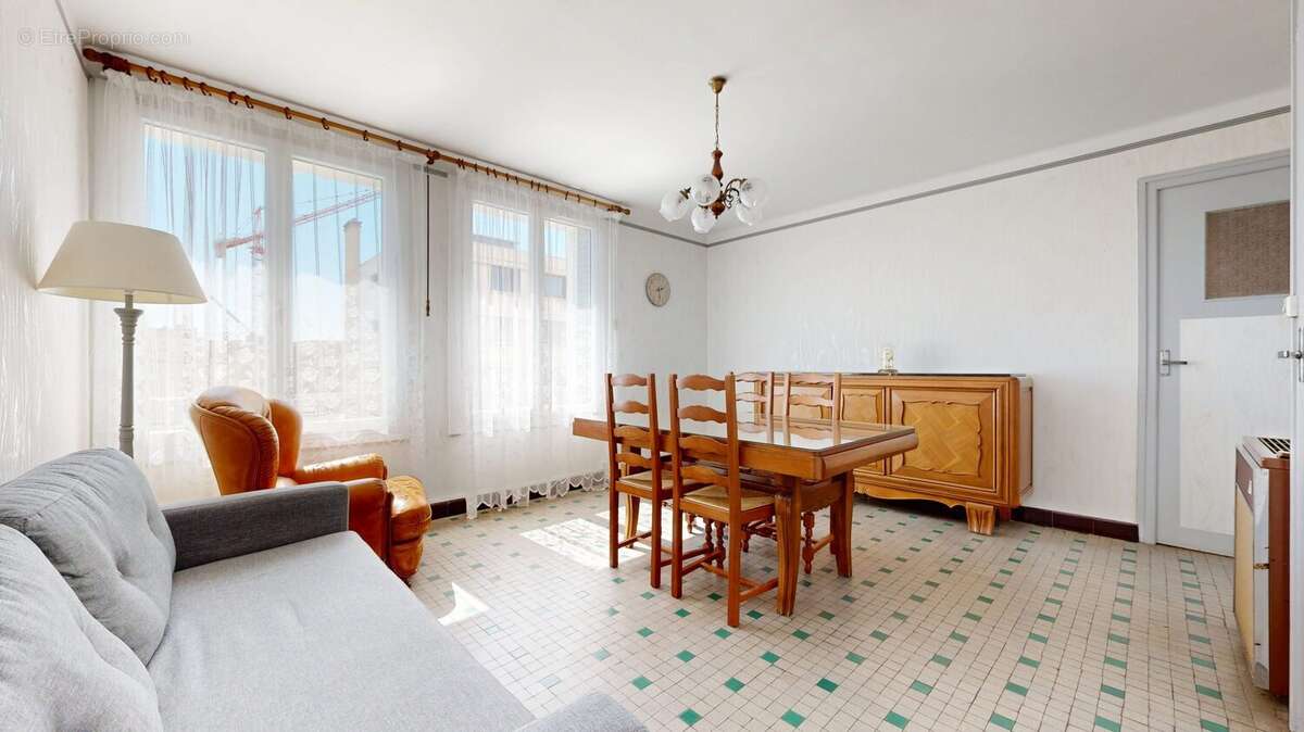 Appartement à LYON-7E