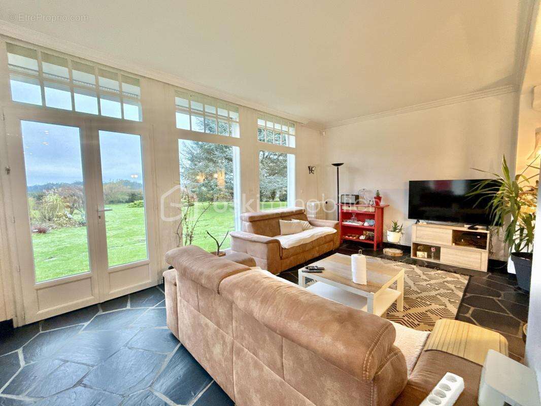 Maison à VILLERS-BOCAGE