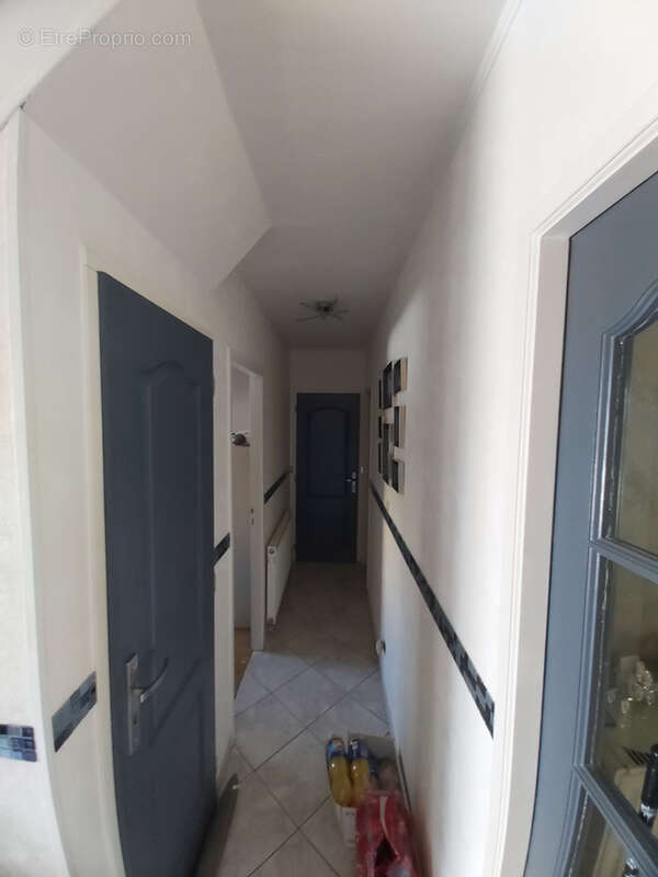 Maison à ORIGNY-SAINTE-BENOITE