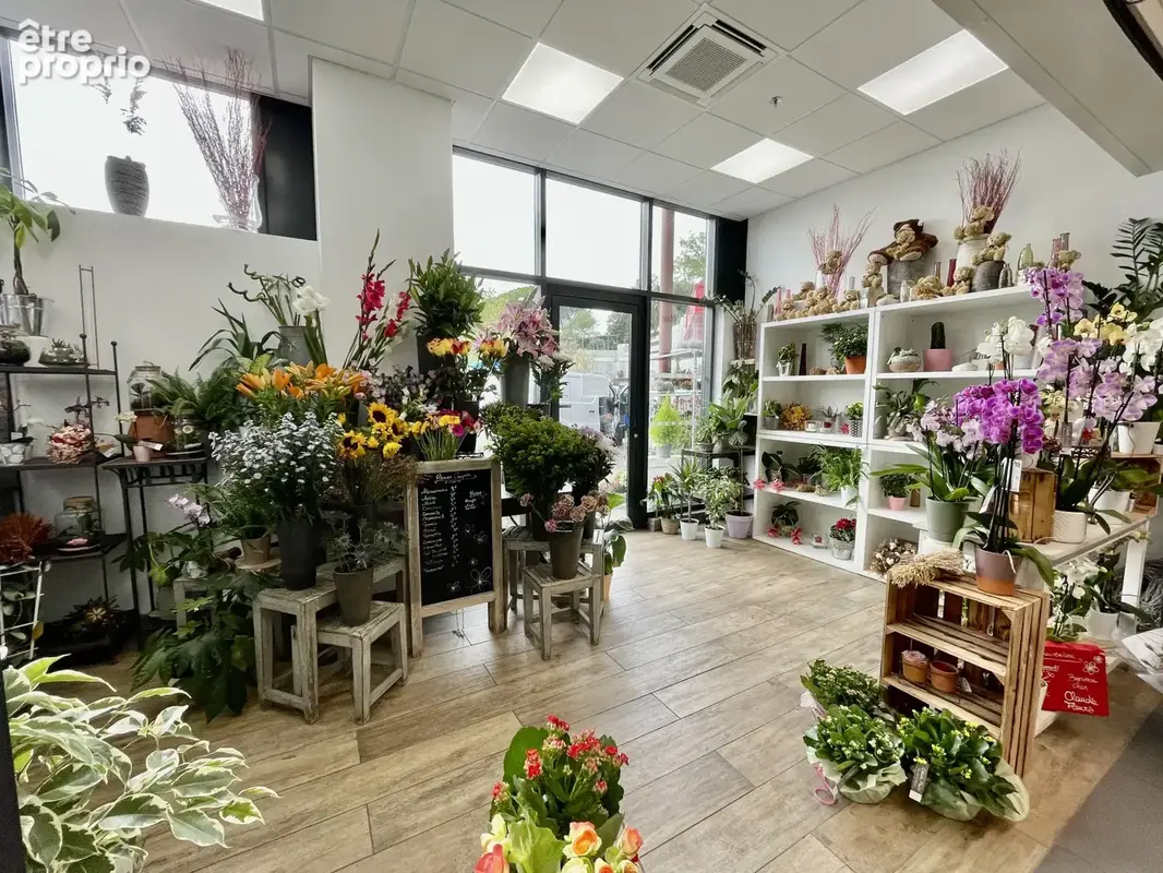Photo Commerce à Vaison-La-Romaine au prix de 99 000€