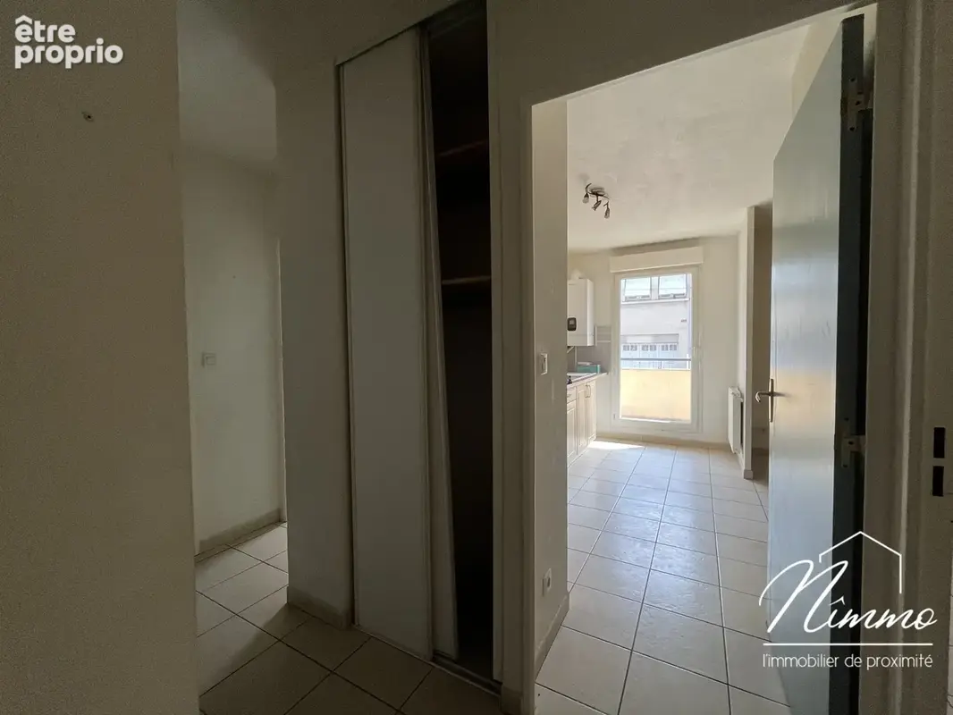 Exclusivite nimes dalzon t2 terrasse parking prive. - photo 6