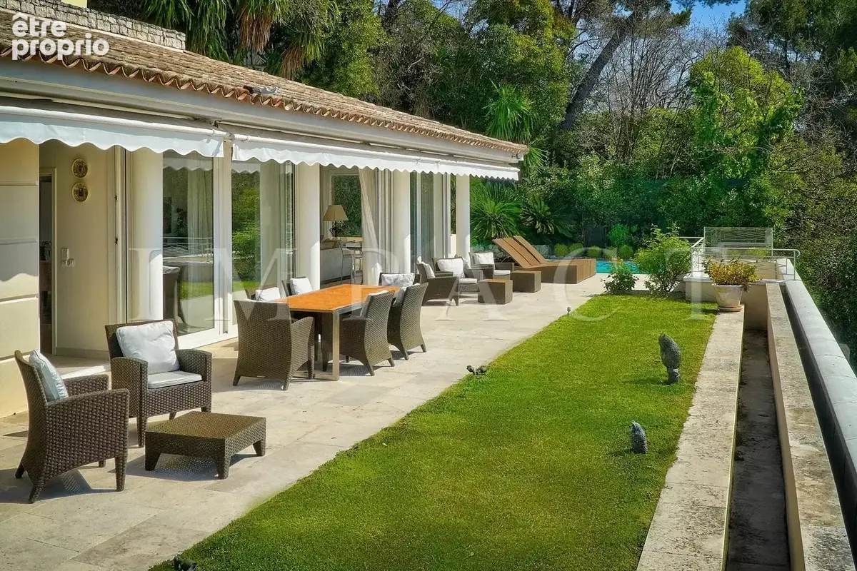 Villa contemporaine à vendre Le Cannet - photo 2