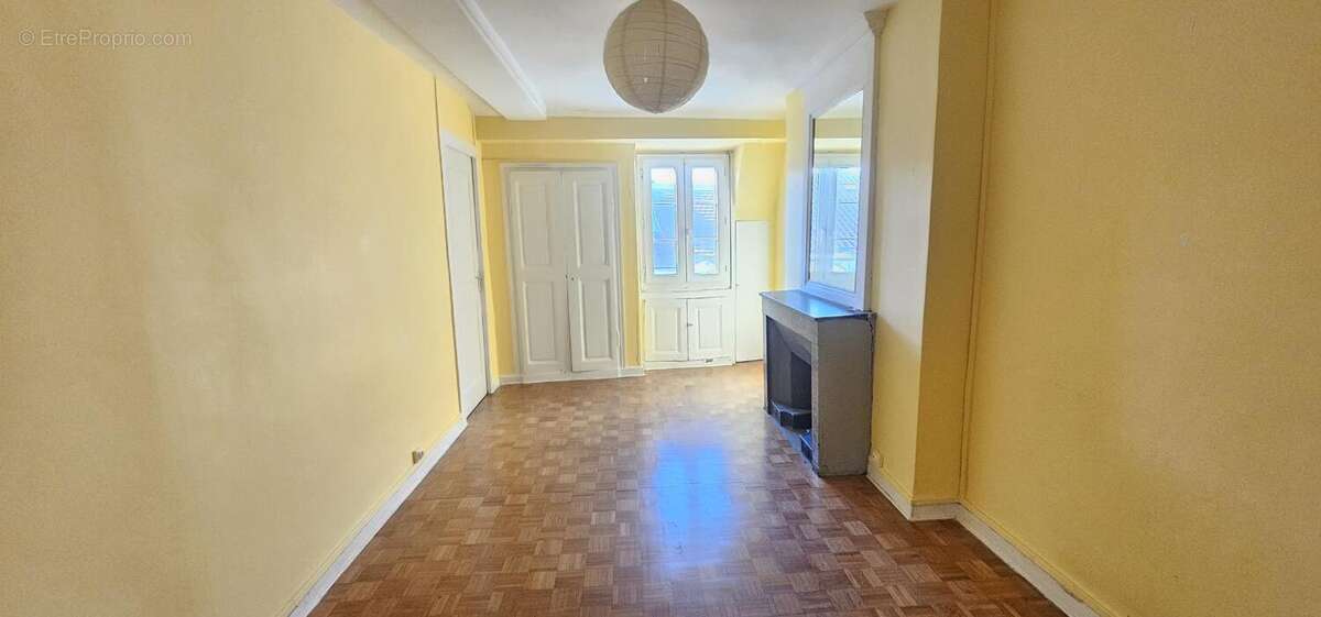 Appartement à LYON-1E