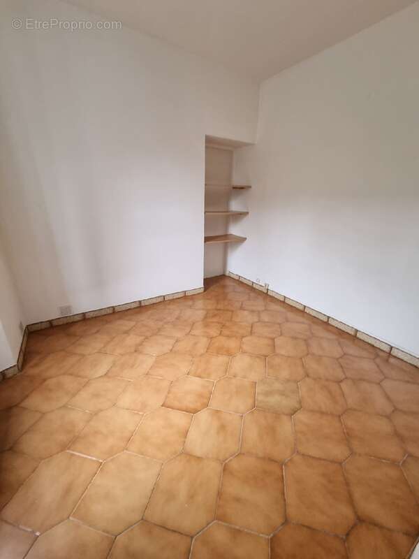 Appartement 38 m² à Tournan-En-Brie  - photo 4