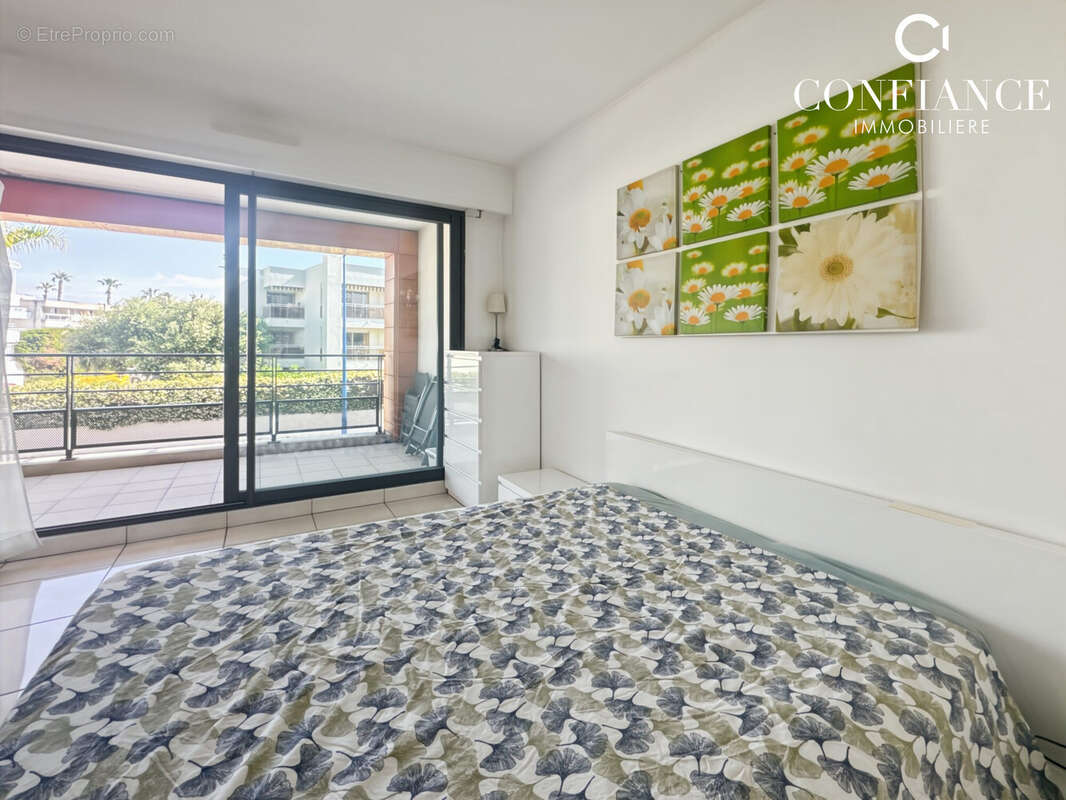 Appartement à VILLENEUVE-LOUBET