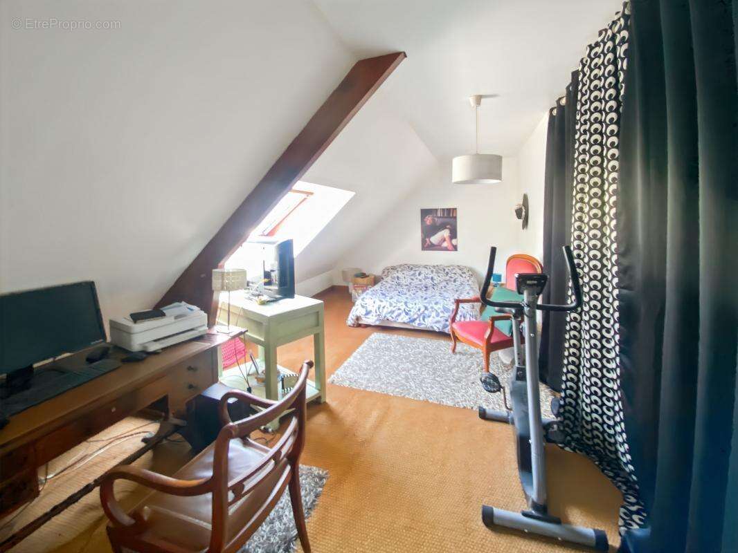  Charmante maison familiale avec 4 chambres dans impasse recherchée - photo 6