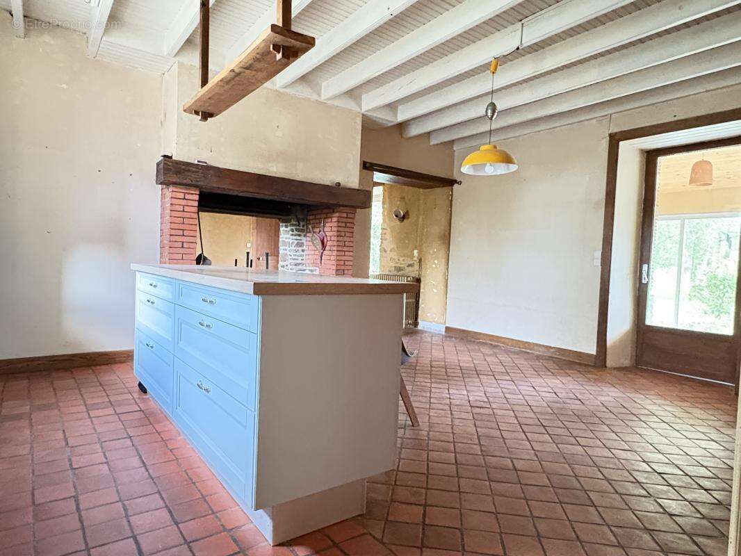 Maison 208 m² à Marigny  - photo 12