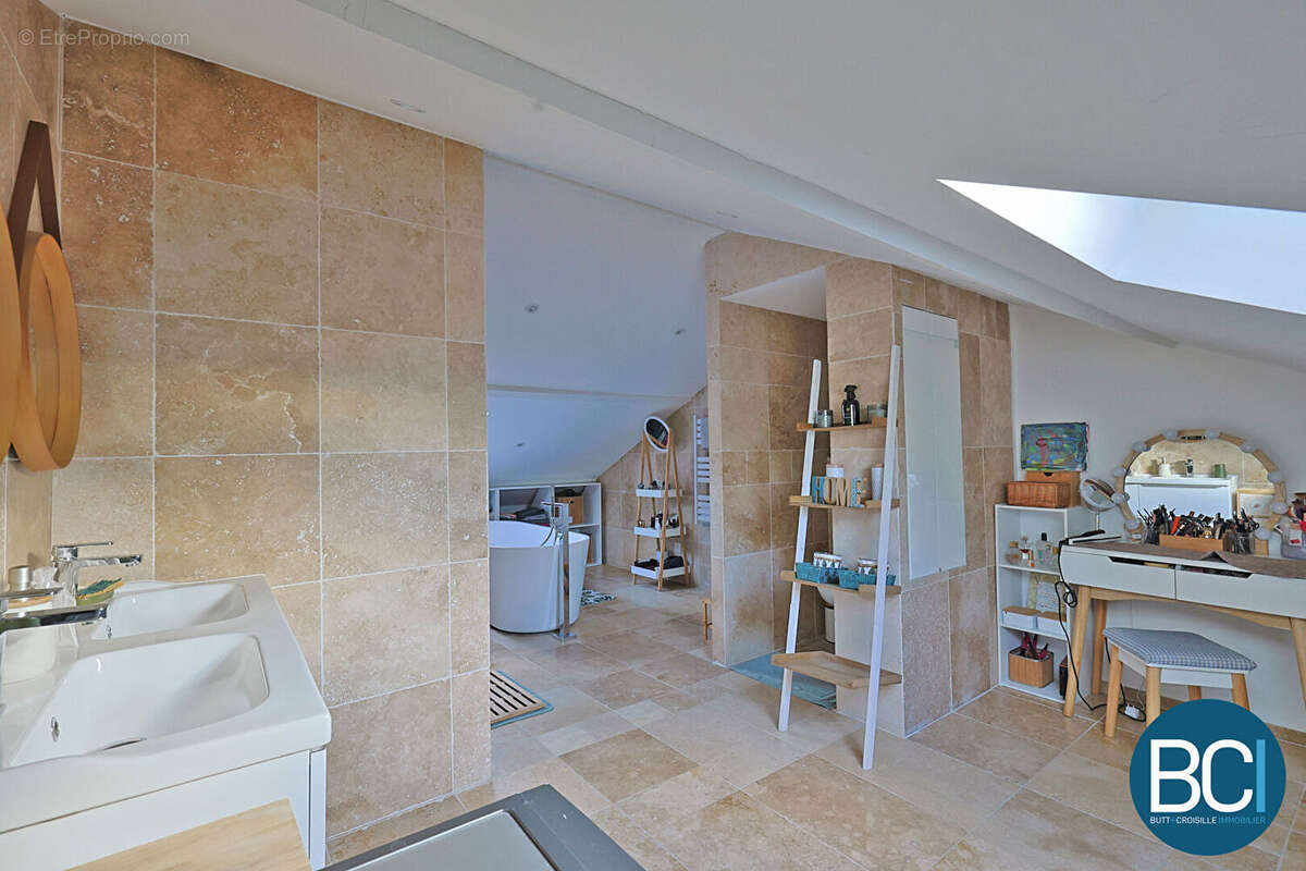 Appartement à VARANGEVILLE