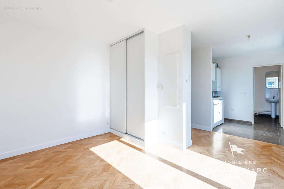 Appartement à VERSAILLES