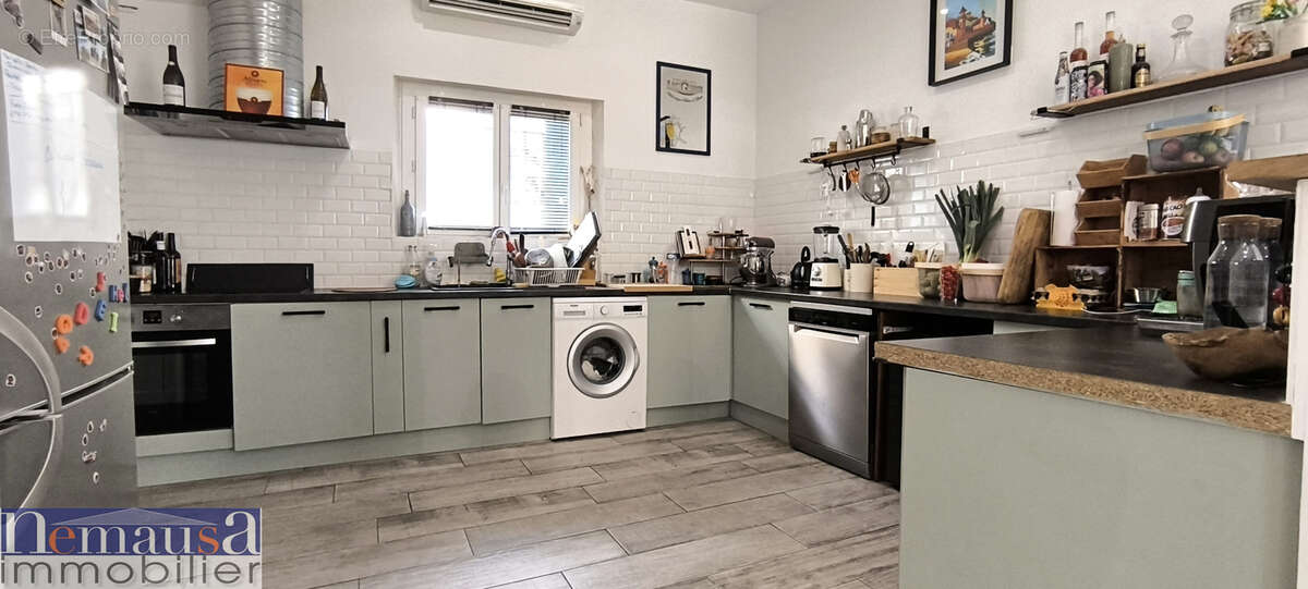 Maison à UCHAUD