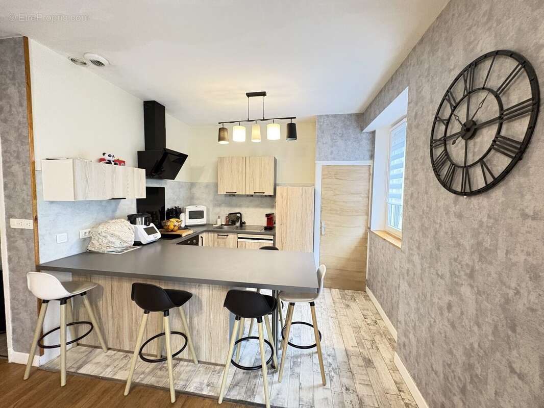 Maison à SAINT-PRIVAT