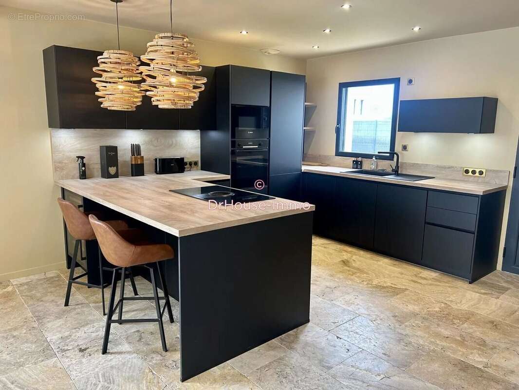 Maison à BIEVILLE-BEUVILLE