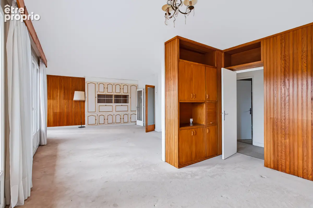 Appartement de 6 pièces aux beaux volumes - photo 3