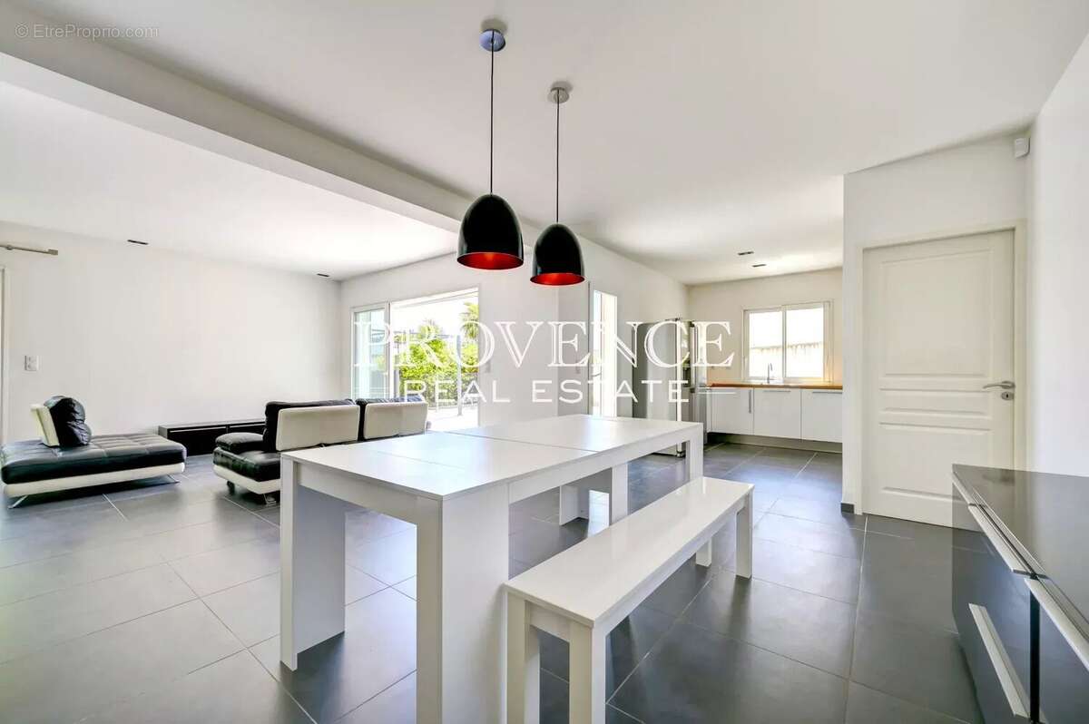 Maison à MARSEILLE-11E