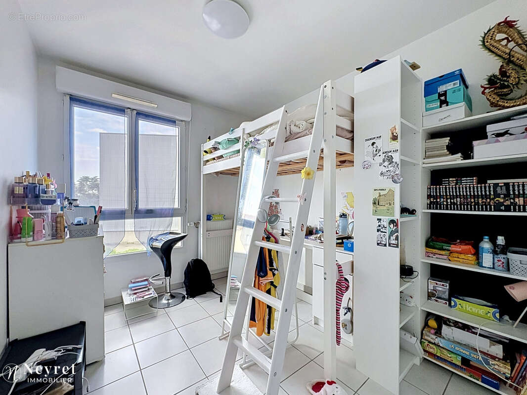 Appartement à BRON
