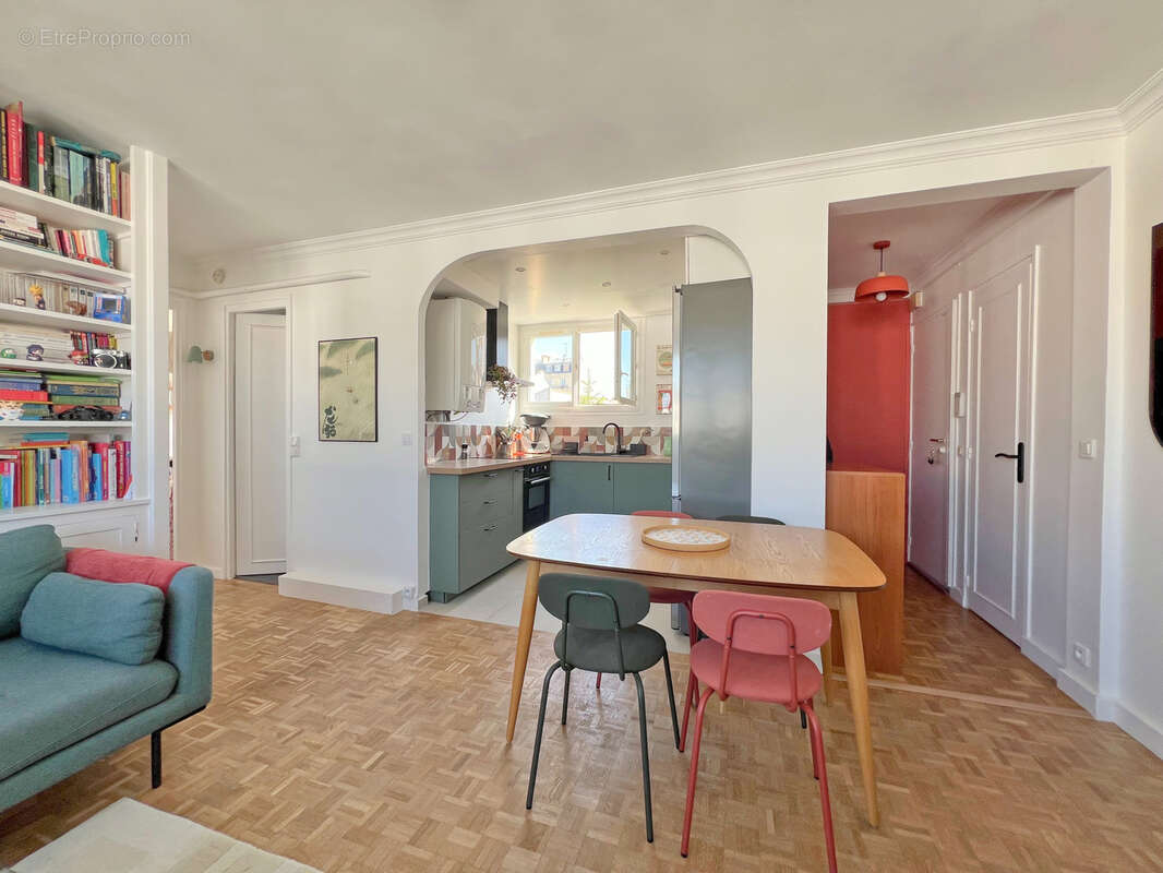 Appartement à ASNIERES-SUR-SEINE