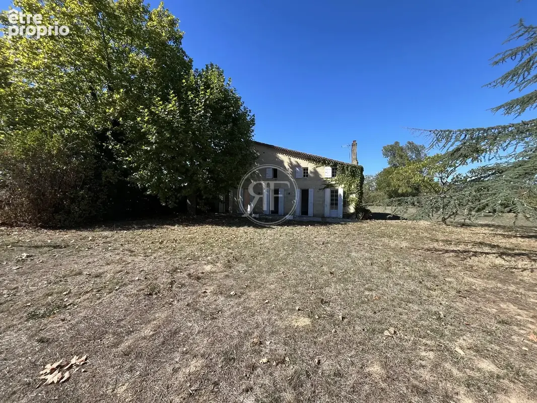 Maison en pierre avec dépendances et terrain de plus de 6 700 m² - photo 21