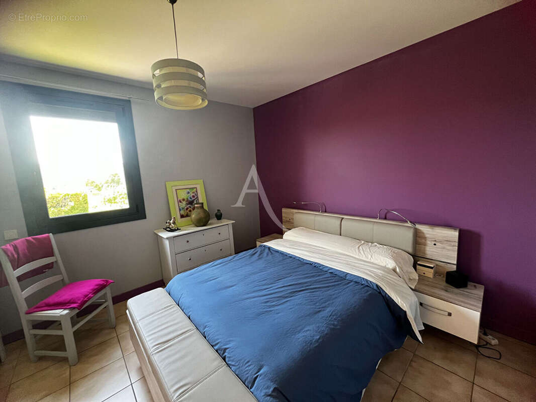 Maison avec vue dégagée, piscine, 5 chambres - photo 6