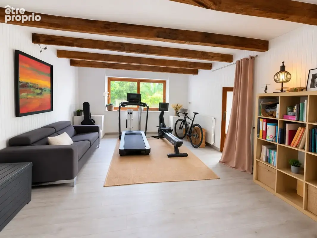 LE TREVOUX - Propriété en pierre avec maison principale, gîte indépendant et dépendances sur près d’un hectare - photo 21
