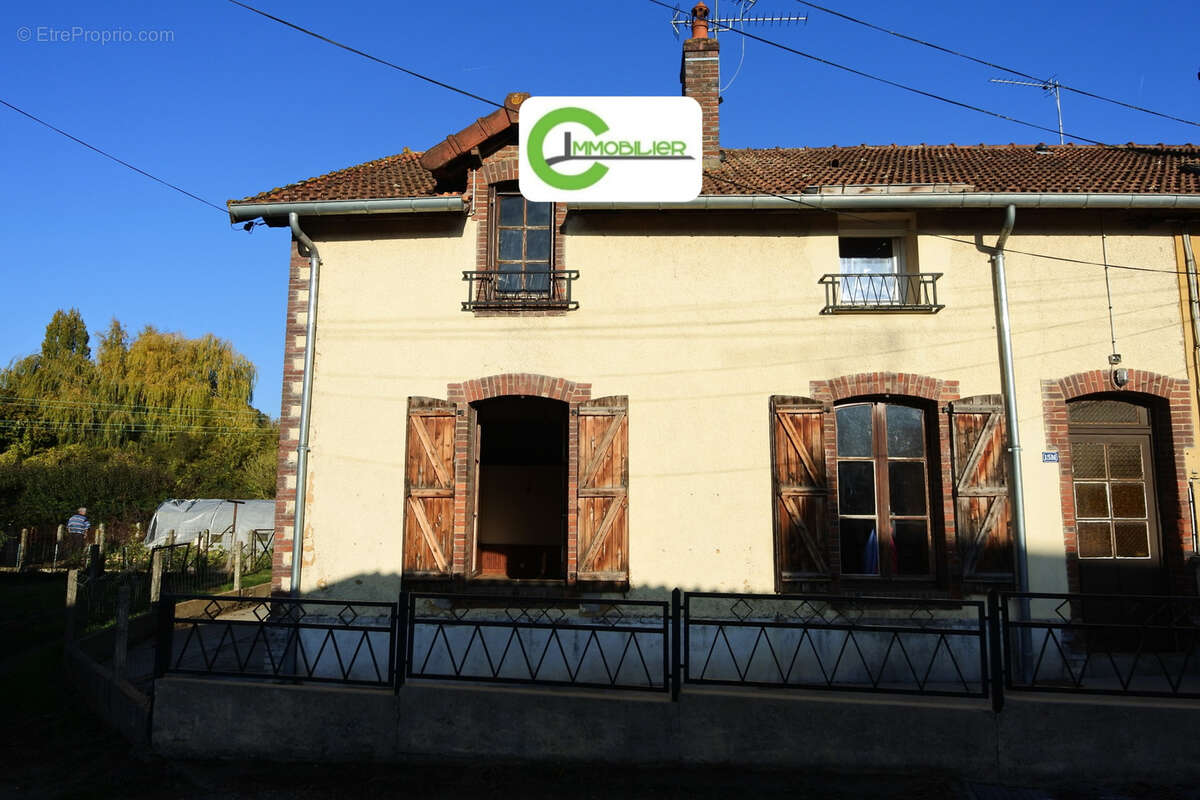 Maison à LA ROUGE