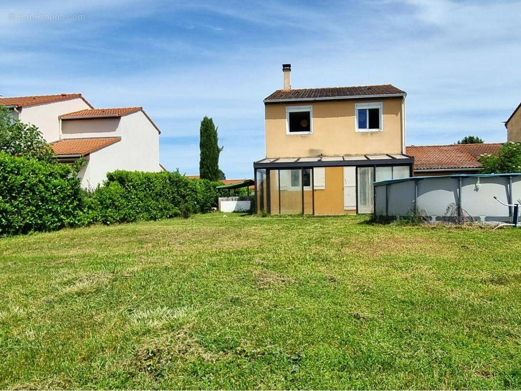 Maison à DECINES-CHARPIEU