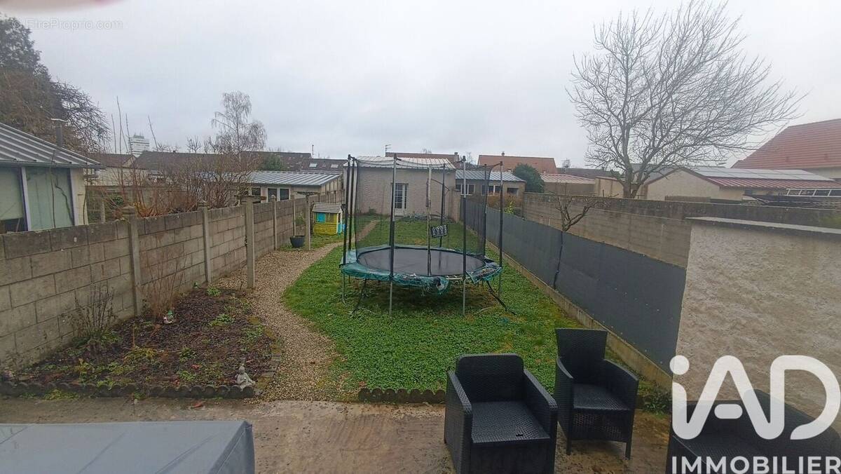 Photo 1 - Maison à CHATEAUROUX