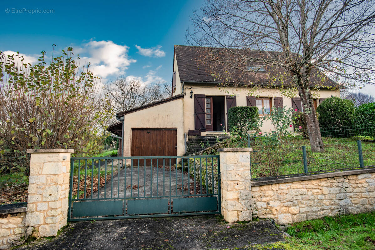 Maison à BEAUMONT-DU-PERIGORD