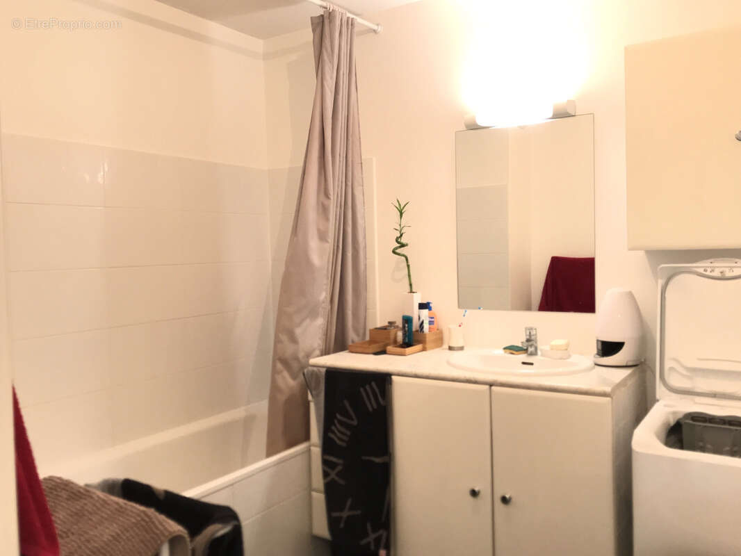 Appartement à MARSEILLE-12E
