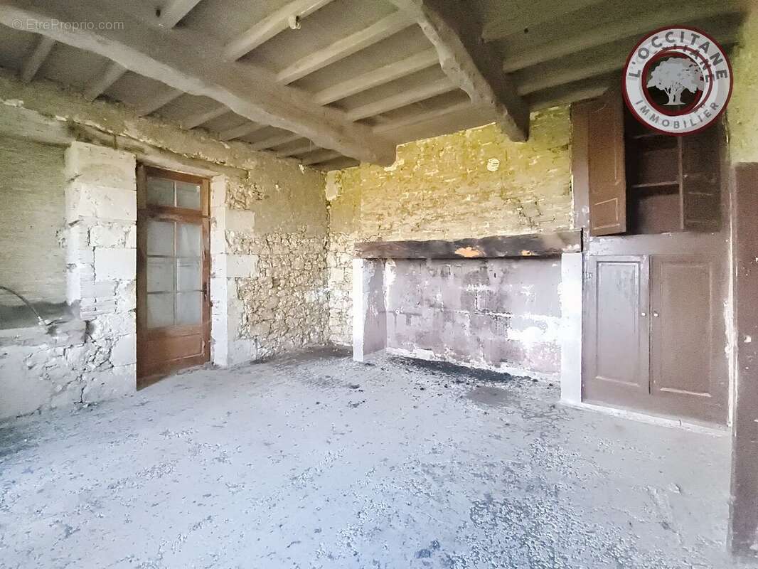Maison à MAUVEZIN