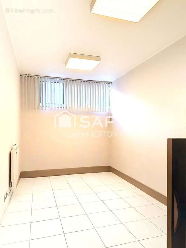 Photo 3 - Appartement à MONTREUIL