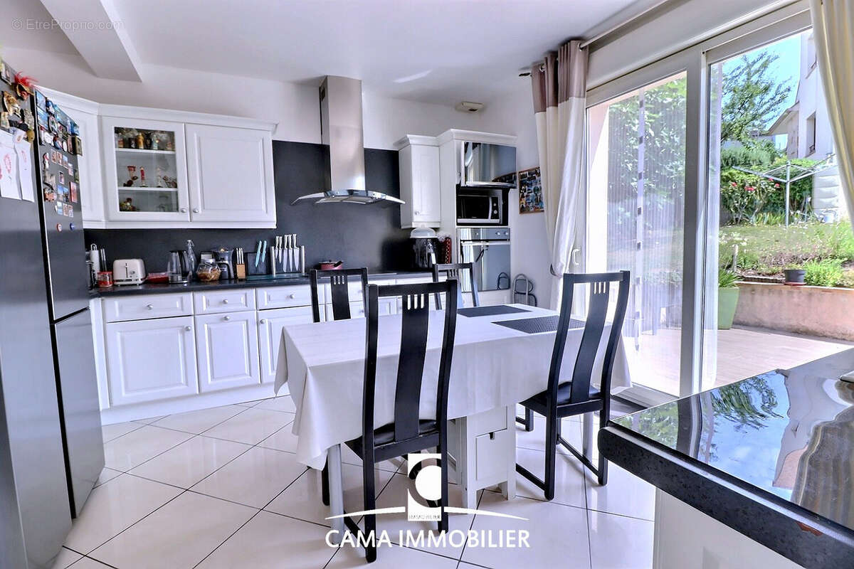 Individuelle - 4 chambres - terrain 595 m2 - sous sol total - gare a pieds - photo 5