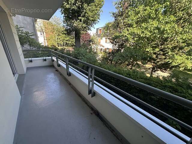 Appartement à MAISONS-ALFORT