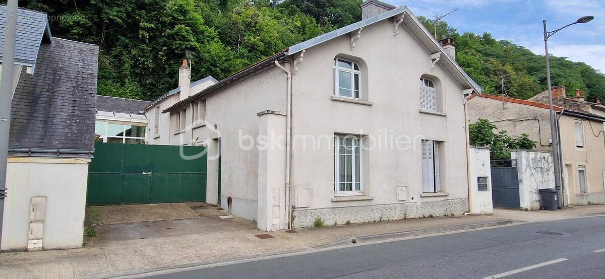 Maison à POITIERS