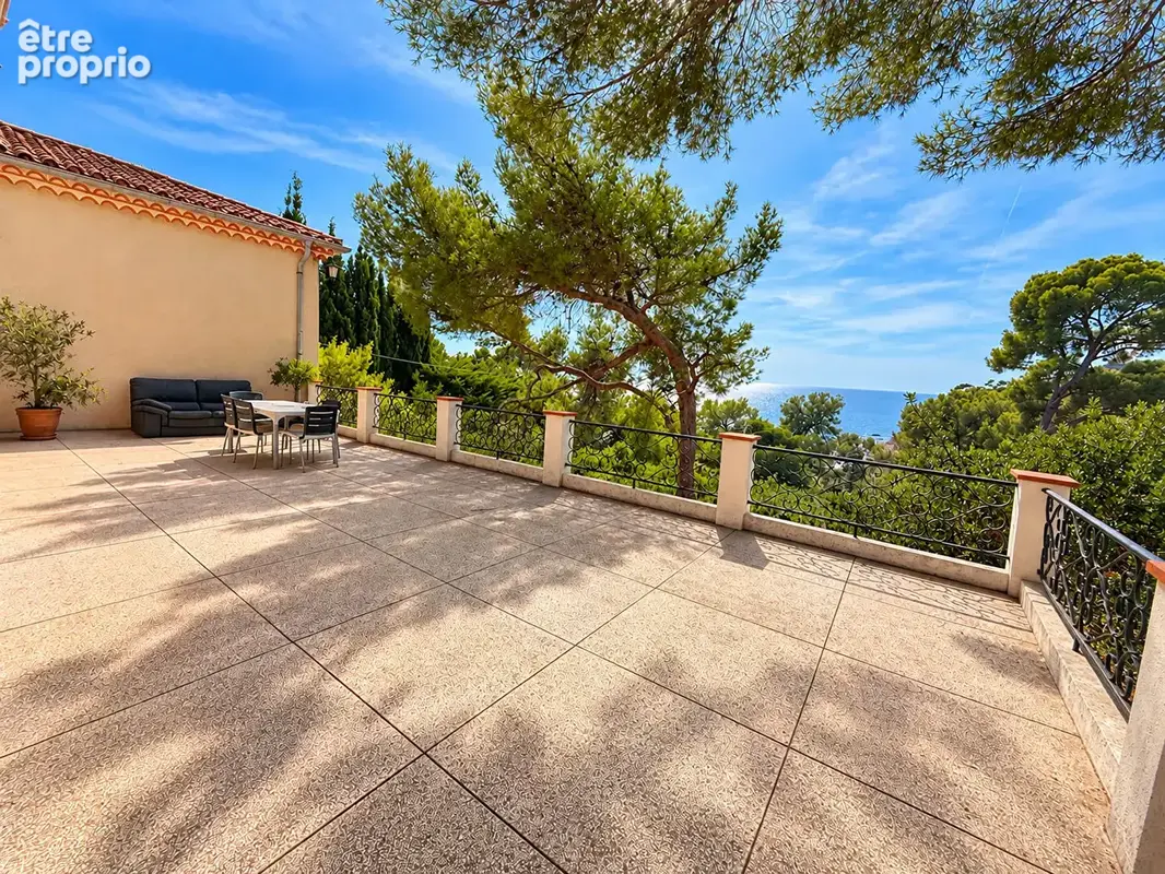 ** VUE Mer - Terrasse Ensoleillée** MAISON familiale et Dépendances **  (83430) SAINT MANDRIER SUR MER **Village) - photo 5