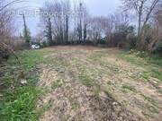 Terrain à MEZIDON-CANON