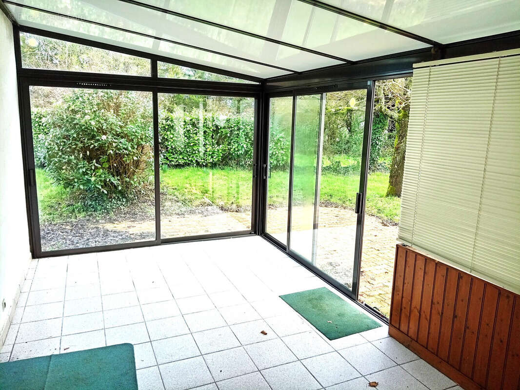 Maison à LIGNE